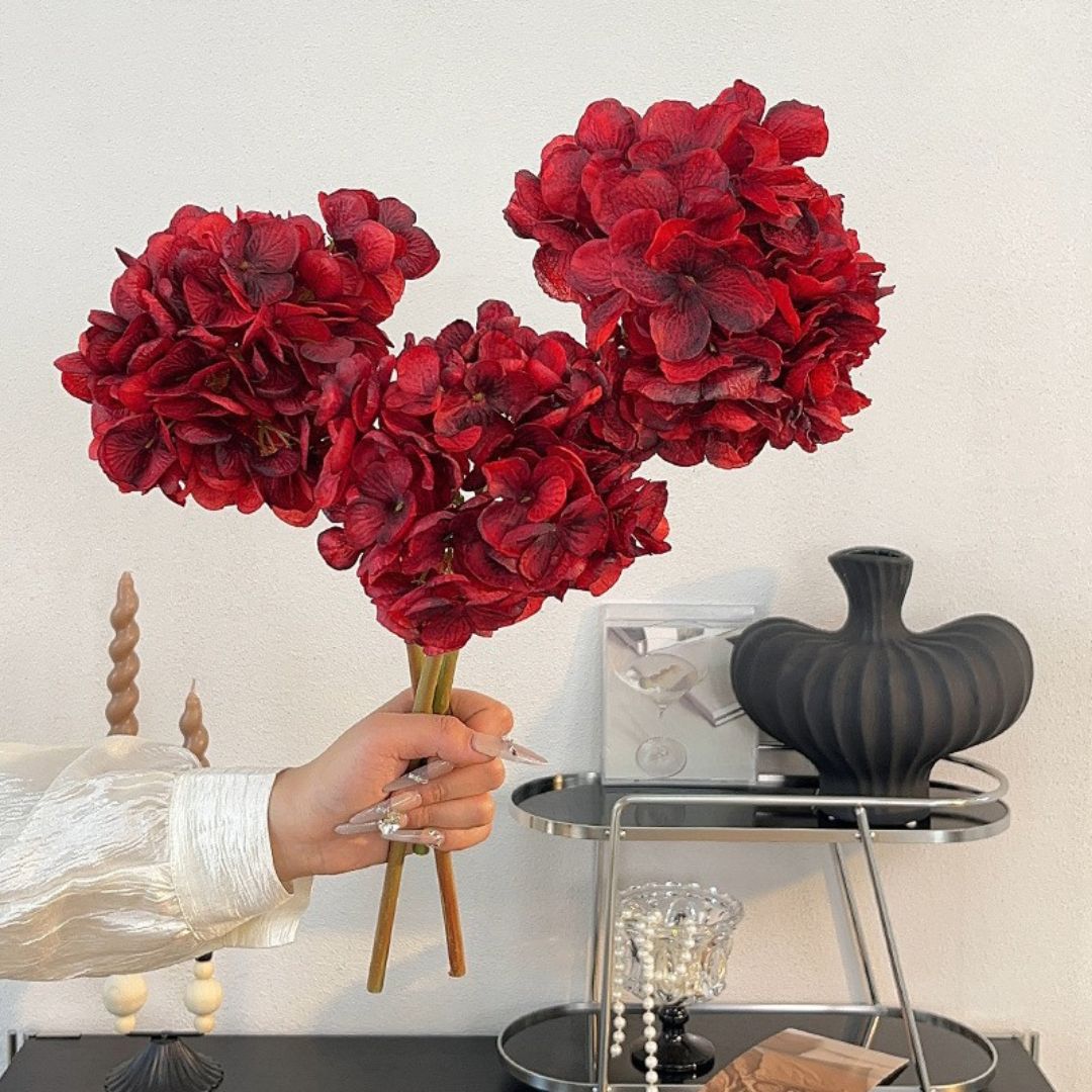 Artificial Dutch Butterfly Hydrangea Stem – 15.7" Tall | Decorative Faux Flower for Home & Event Decoration